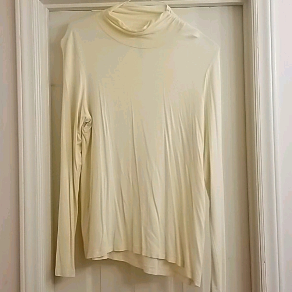 L/S Turtle Neck